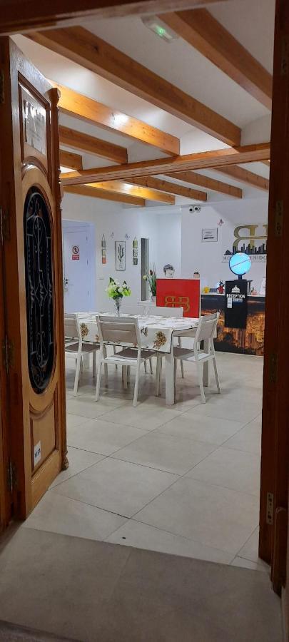 Hostel Welcome เบนิดอร์ม ภายนอก รูปภาพ