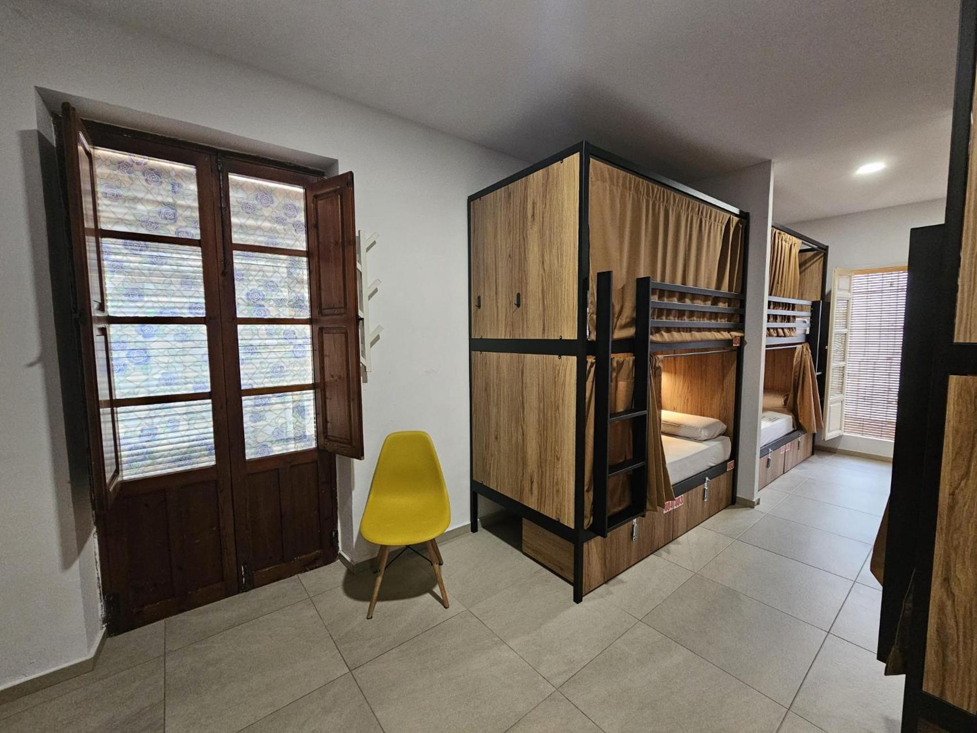 Hostel Welcome เบนิดอร์ม ภายนอก รูปภาพ